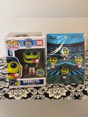 AquaSox Camo Webbly Funko Pop #6 & Pin Set w/4 Pins MIP camouflage frog baseball